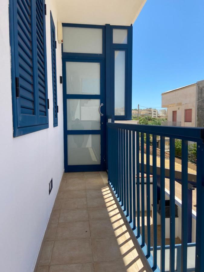 Mareinsicilia: Appartamenti Del Melo Marina di Ragusa Exterior foto