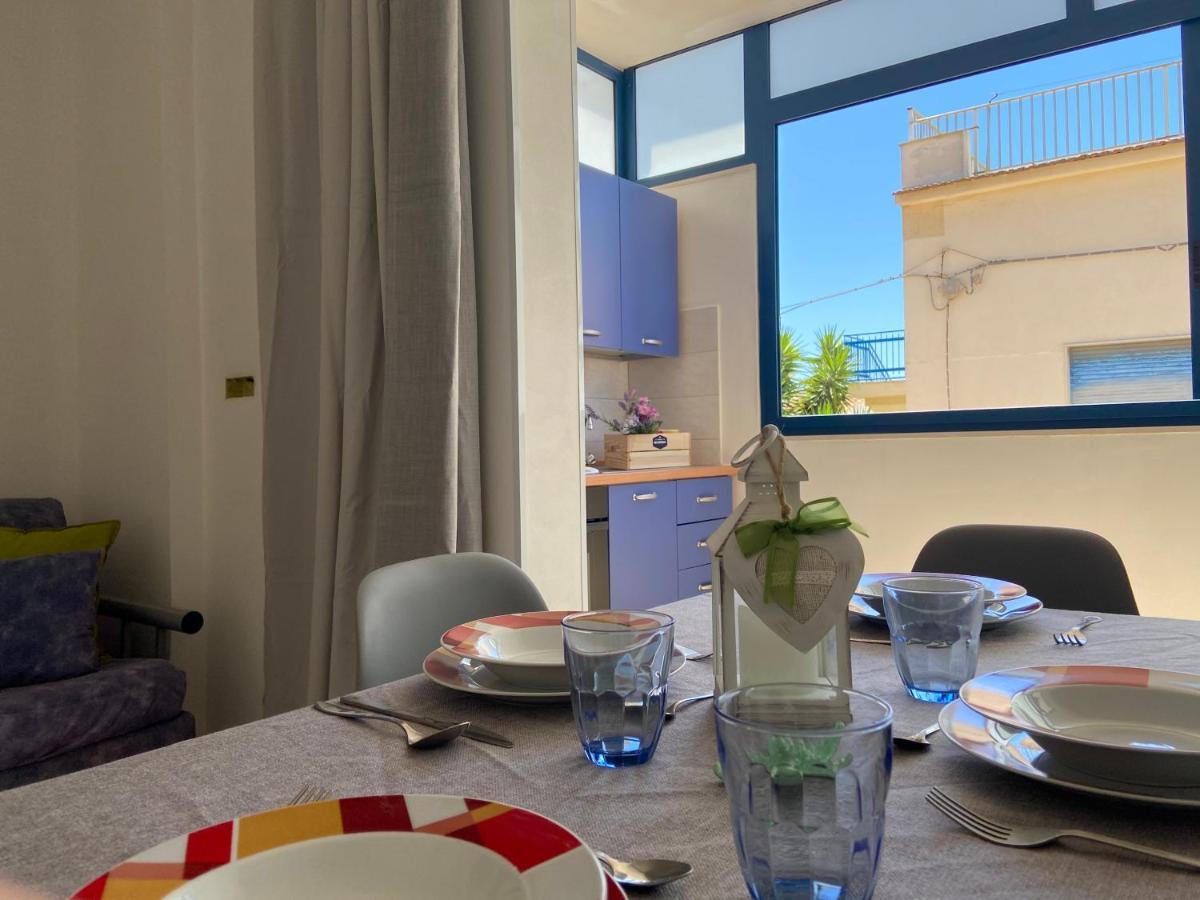 Mareinsicilia: Appartamenti Del Melo Marina di Ragusa Exterior foto